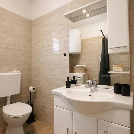 Mila Golubic (Zadar)